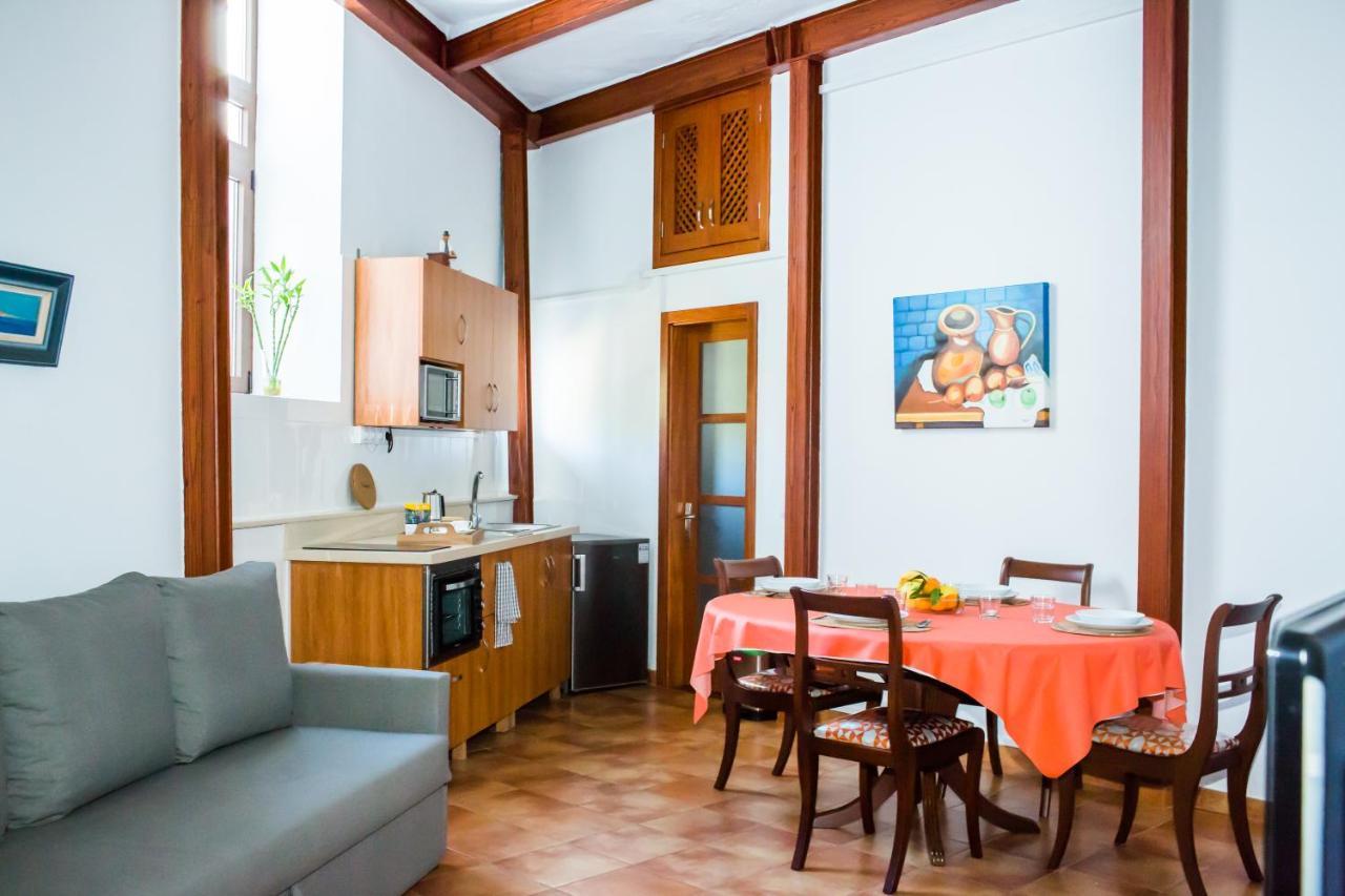 Casa Rural Encarna 베가데산마테오 외부 사진
